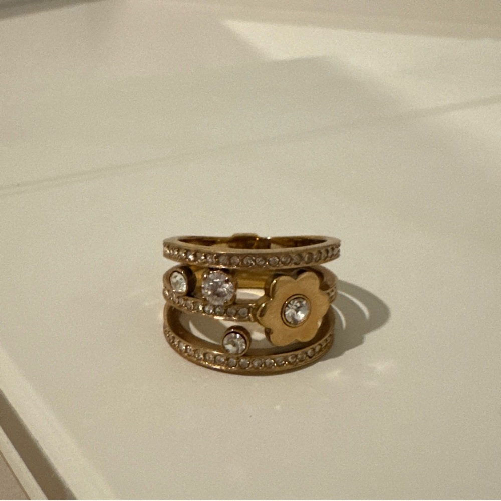Michael Kors Gold Tone Flower Crystal Ring Size 7